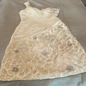 Special occasion womens dress size 8